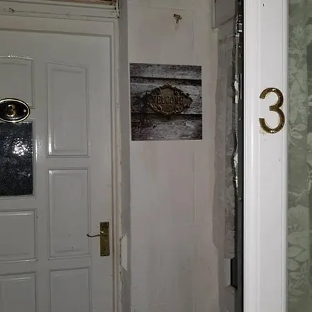 **cozy Leeds Cottage** * Leeds (West Yorkshire)